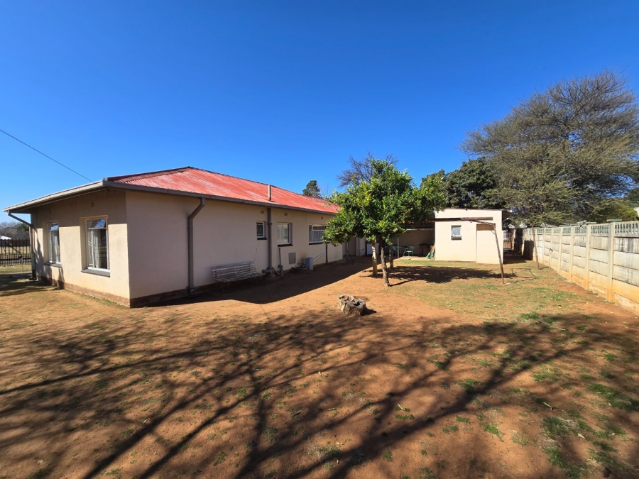 3 Bedroom Property for Sale in Universitas Free State